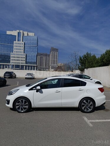 Kia Rio 2015, 120,000 km - 1.4 l - Bakı