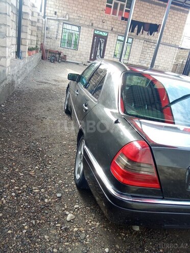 Mercedes C 220 1994, 157,752 km - 2.2 л - Yevlax