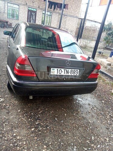 Mercedes C 220 1994, 157,752 km - 2.2 л - Yevlax