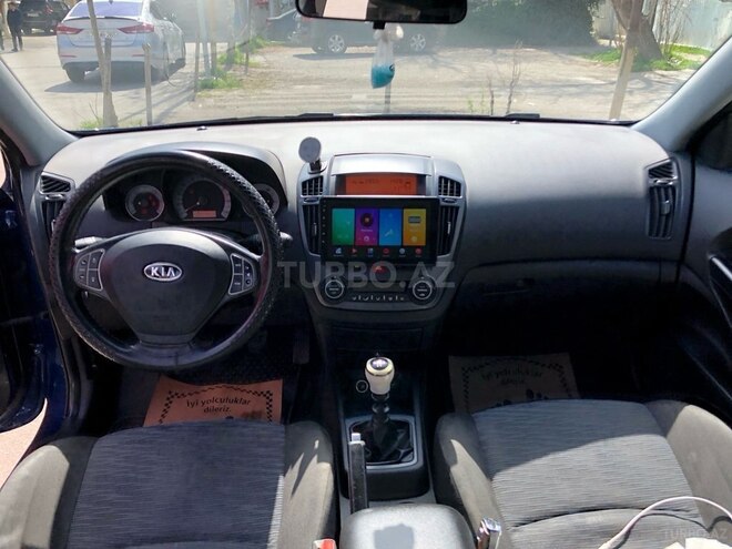 Kia Ceed 2009, 280,000 km - 1.6 л - Bakı