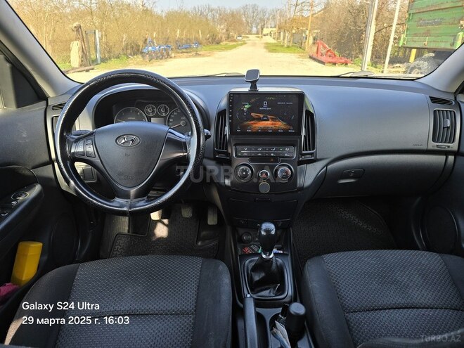 Hyundai i30 2011, 208,000 km - 1.6 l - Xudat