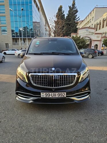 Mercedes V 220 2015, 200,000 km - 2.2 л - Bakı
