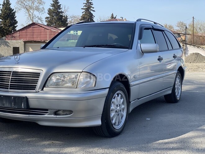 Mercedes C 220 d 2000, 620,000 km - 2.2 l - Göyçay