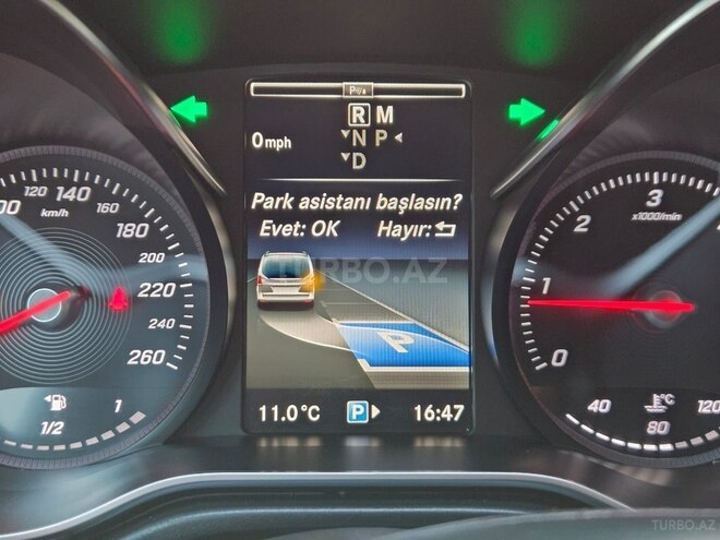 Mercedes V 220 2015, 200,000 km - 2.2 л - Bakı