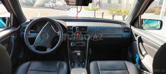 Mercedes C 200 1998, 327,000 km - 2.0 l - Bakı