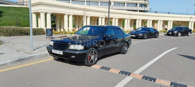 Mercedes C 200 1998, 327,000 km - 2.0 l - Bakı