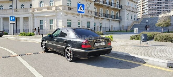 Mercedes C 200 1998, 327,000 km - 2.0 l - Bakı