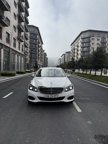 Mercedes E 220 d 2014, 235,000 km - 2.2 л - Bakı
