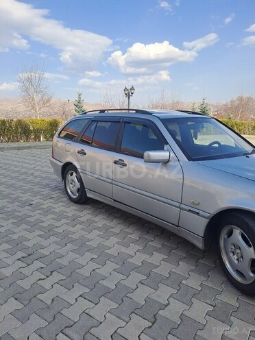 Mercedes C 220 d 2000, 434,464 km - 2.2 l - Bakı
