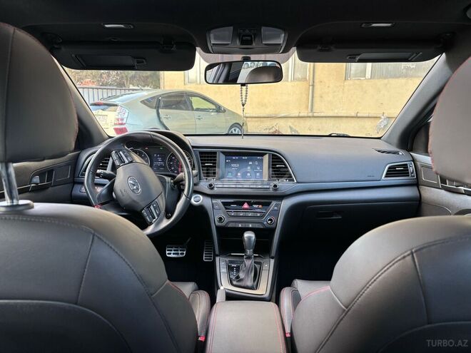 Hyundai Elantra 2018, 114,907 km - 1.6 l - Bakı