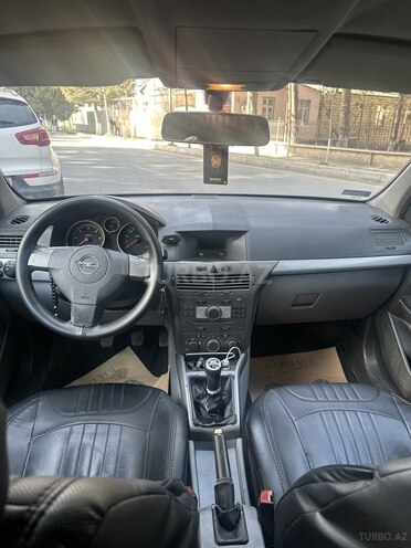 Opel Astra 2007, 260,000 km - 1.3 l - Bakı