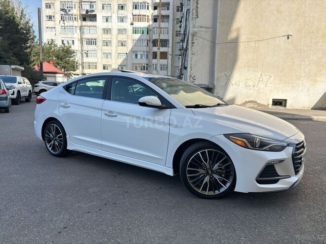 Hyundai Elantra 2018, 114,907 km - 1.6 l - Bakı