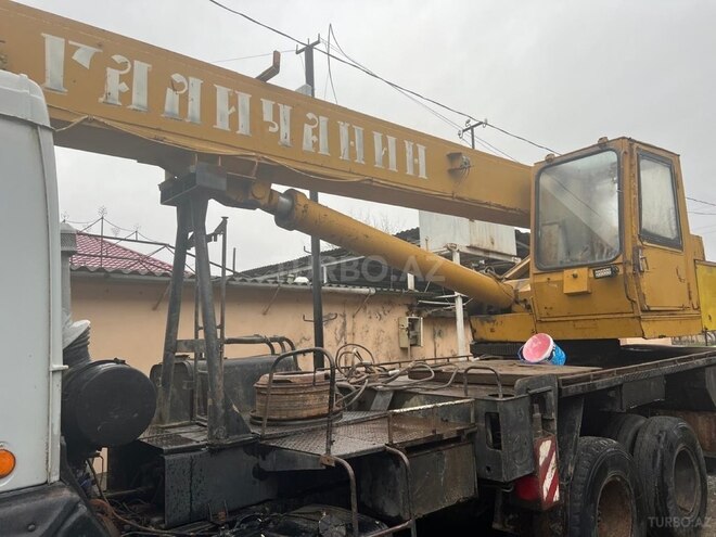 KamAz 53213 2003, 51,820 km - 11.0 l - Ağstafa