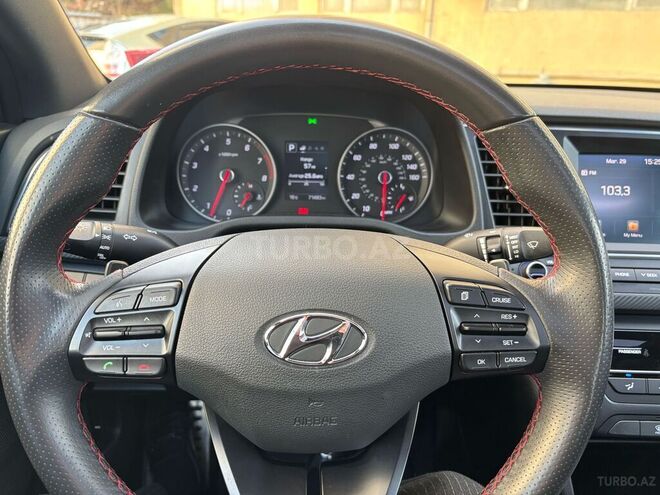 Hyundai Elantra 2018, 114,907 km - 1.6 l - Bakı