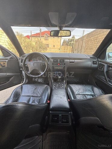 Mercedes E 220 d 1999, 590,000 km - 2.2 л - Bakı