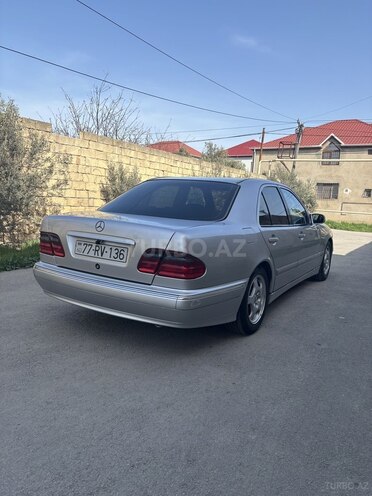 Mercedes E 220 d 1999, 590,000 km - 2.2 л - Bakı