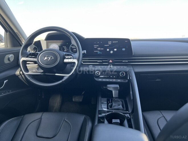 Hyundai Elantra 2022, 45,125 km - 1.6 l - Bakı