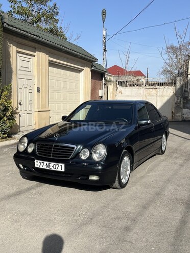 Mercedes E 220 d 1999, 565,015 km - 2.2 l - Bakı