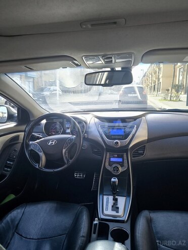 Hyundai Elantra 2012, 196,318 km - 1.8 l - Bakı