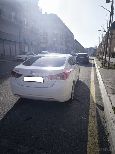 Hyundai Elantra 2012, 196,318 km - 1.8 l - Bakı