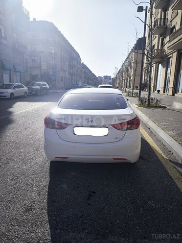 Hyundai Elantra 2012, 196,318 km - 1.8 l - Bakı