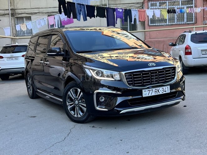 Kia Carnival 2019, 45,000 km - 2.2 л - Bakı