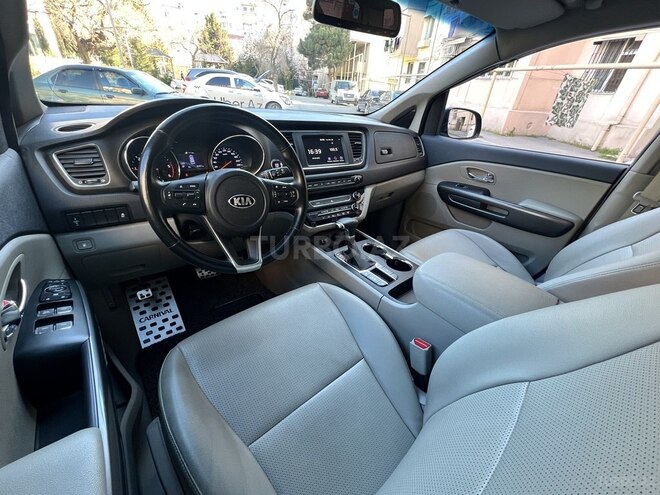 Kia Carnival 2019, 45,000 km - 2.2 л - Bakı