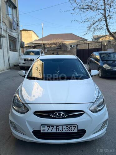 Hyundai Accent 2014, 200,400 km - 1.6 l - Bakı