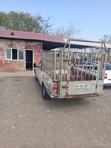 GAZ 24 1981, 230,214 km - 2.5 l - Bərdə