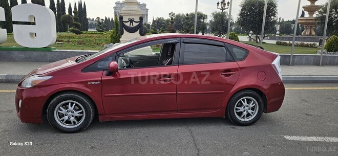Toyota Prius 2010, 400,000 km - 1.8 l - Gəncə