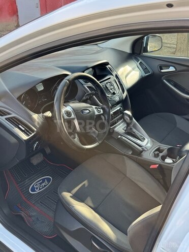 Ford Focus 2013, 153,000 km - 1.6 л - Biləsuvar