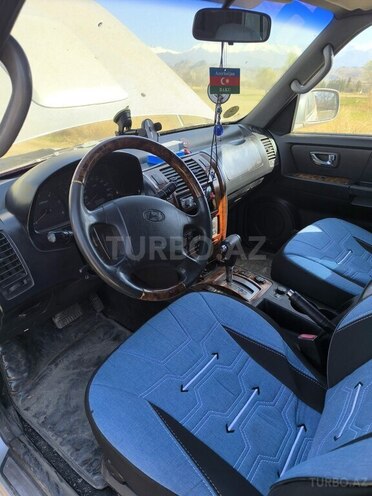 Hyundai Terracan 2003, 290,000 km - 2.9 л - Naxçıvan