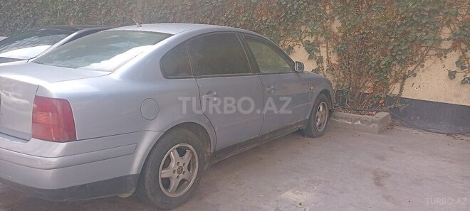 Volkswagen Passat 1997, 361,645 km - 1.8 л - Bakı