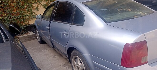 Volkswagen Passat 1997, 361,645 km - 1.8 л - Bakı