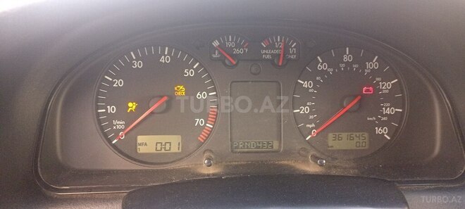 Volkswagen Passat 1997, 361,645 km - 1.8 л - Bakı