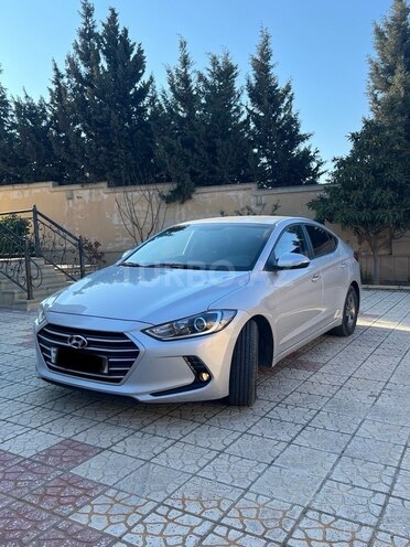 Hyundai Avante 2016, 118,000 km - 1.6 l - Bakı