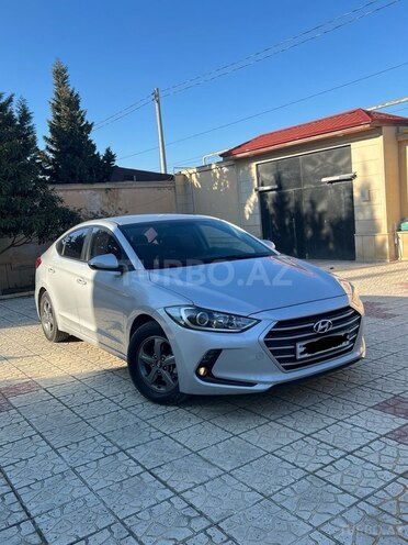 Hyundai Avante 2016, 118,000 km - 1.6 l - Bakı