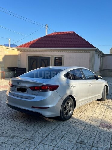 Hyundai Avante 2016, 118,000 km - 1.6 l - Bakı