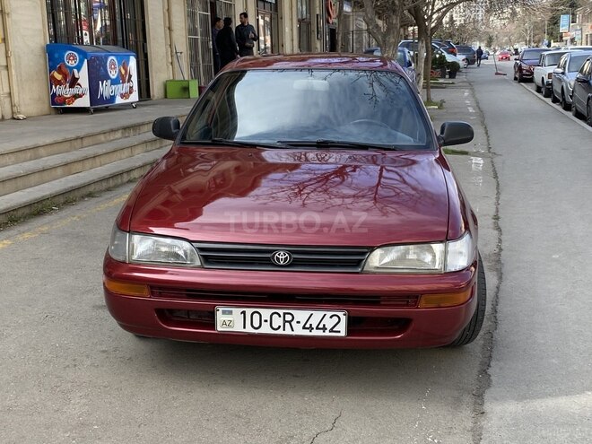 Toyota Corolla 1995, 235,000 km - 1.3 l - Bakı