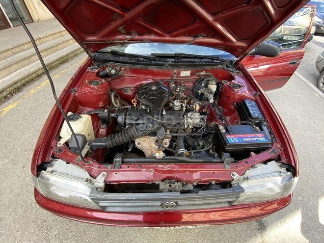 Toyota Corolla 1995, 235,000 km - 1.3 l - Bakı