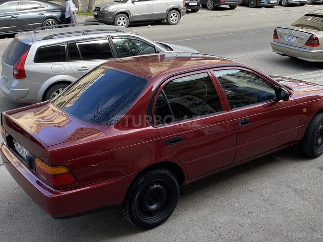 Toyota Corolla 1995, 235,000 km - 1.3 l - Bakı