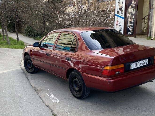 Toyota Corolla 1995, 235,000 km - 1.3 l - Bakı