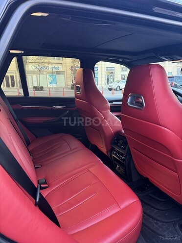 BMW X5 M 2017, 95,000 km - 4.4 l - Bakı