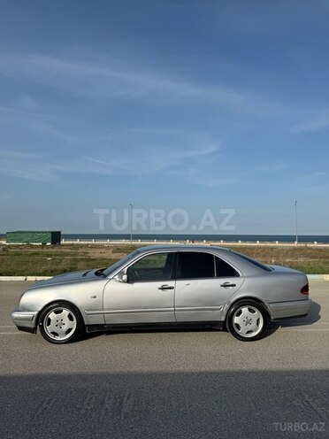 Mercedes E 220 d 1999, 514,000 km - 2.2 l - Bakı