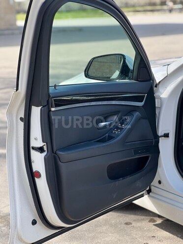 BMW 528 2015, 250,000 km - 2.0 l - Bakı