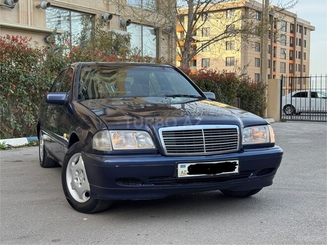 Mercedes C 180 1999, 280,000 km - 1.8 l - Sumqayıt