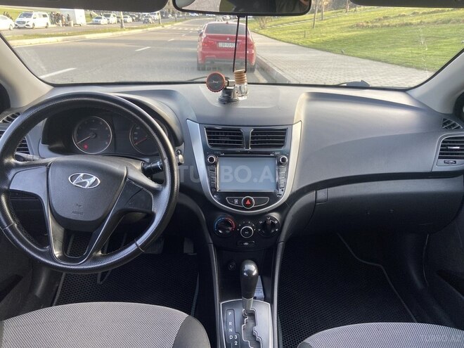 Hyundai Accent 2011, 250,000 km - 1.4 l - Bakı