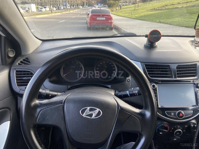 Hyundai Accent 2011, 250,000 km - 1.4 l - Bakı