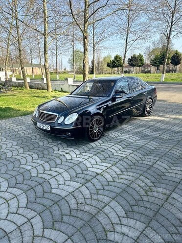 Mercedes E 320 2003, 345,444 km - 3.2 l - Masallı