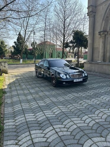 Mercedes E 320 2003, 345,444 km - 3.2 l - Masallı
